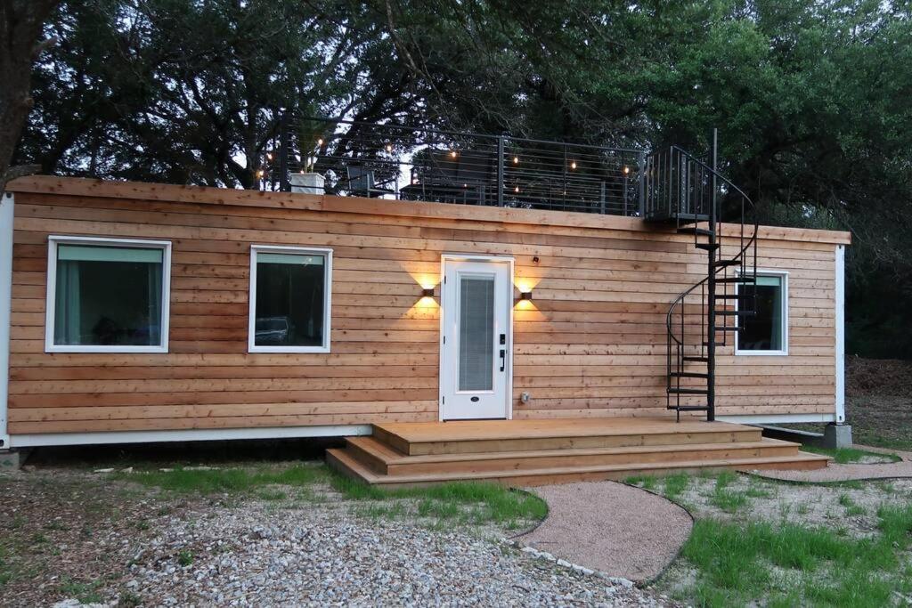 The Lonely Bull Luxury Container Home On 5 Acres Weatherford Dış mekan fotoğraf